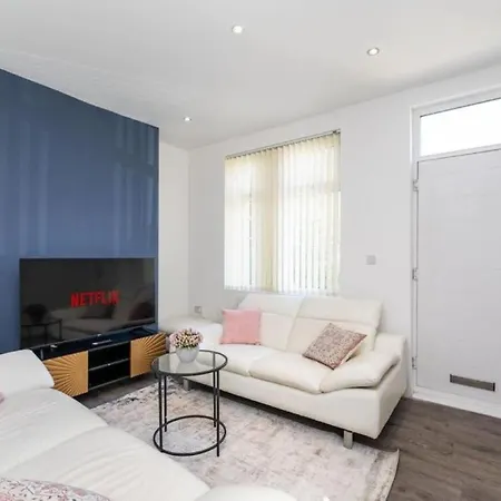 Beautiful - Parking - Yorksha