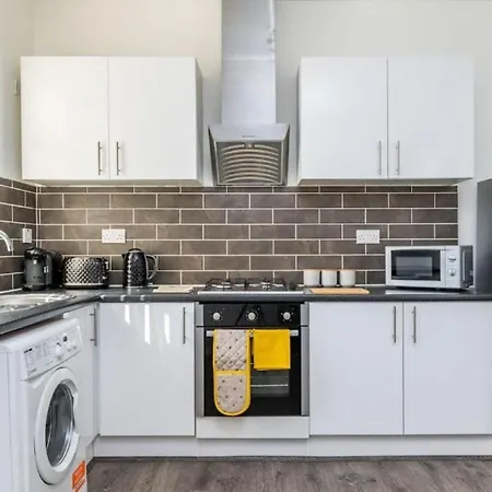 Beautiful - Parking - Yorksha Holiday home Leeds (West Yorkshire)