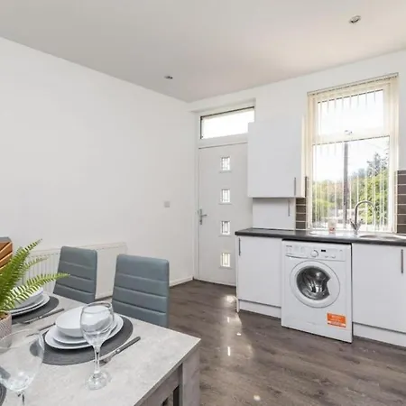 Beautiful - Parking - Yorksha * Leeds (West Yorkshire)