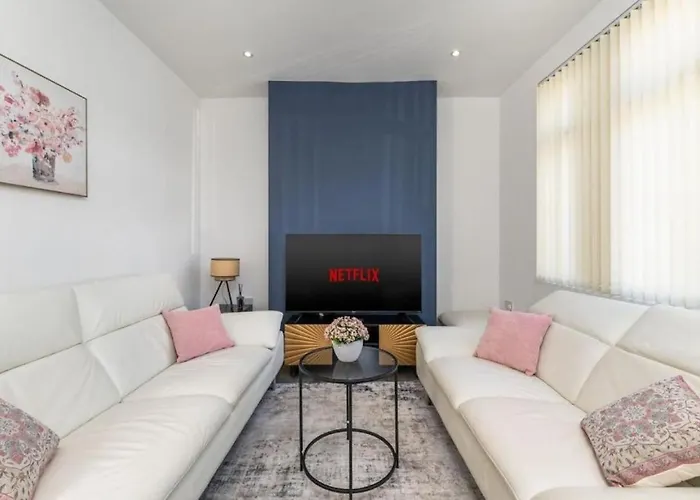 Beautiful - Parking - Yorksha Holiday home *