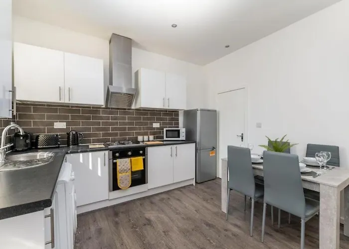 Beautiful - Parking - Yorksha Holiday home *